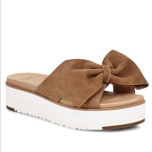 UGG Joan Platform Slipper